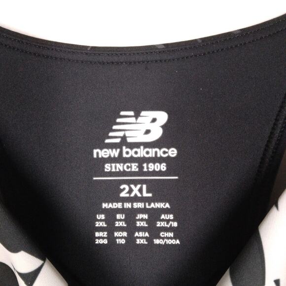 New Balance Relentless Crop Top size 2X - Picture 6 of 8